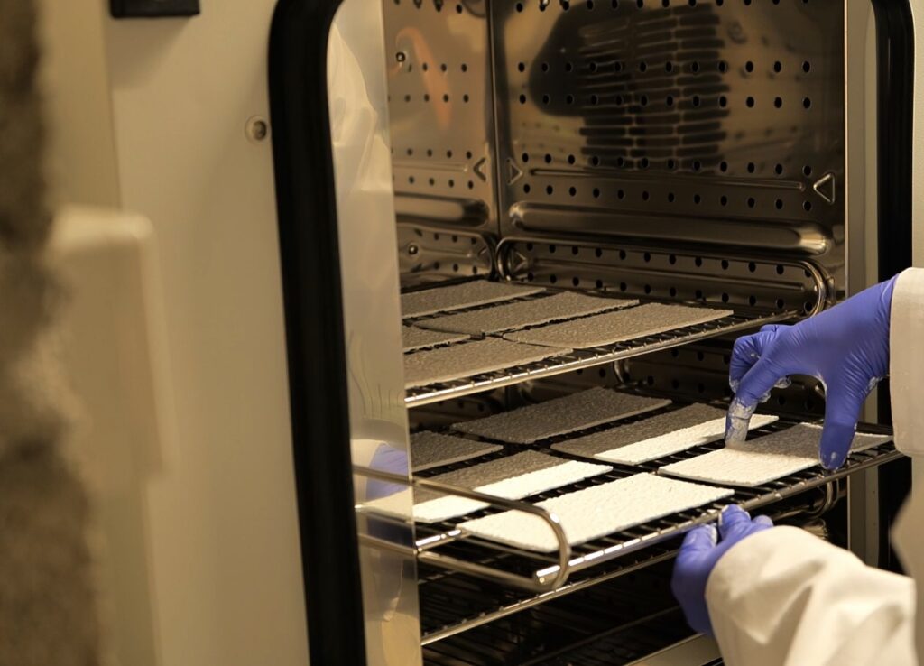 La R&D est une composante essentielle de notre chaîne de valeur. Nous portons une attention particulière à l'empreinte carbone de nos solutions, tout au long de son cycle de vie.