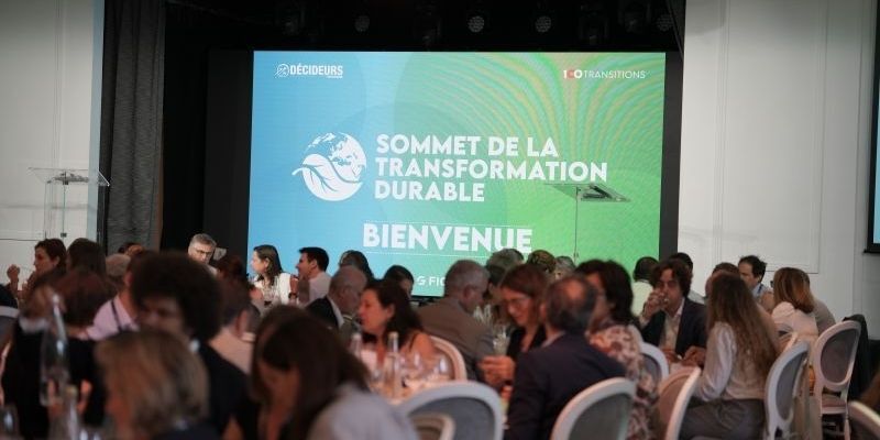 Au Sommet de la Transformation Durable 2025, Cool Roof a remporté le Trophée Business For Good.