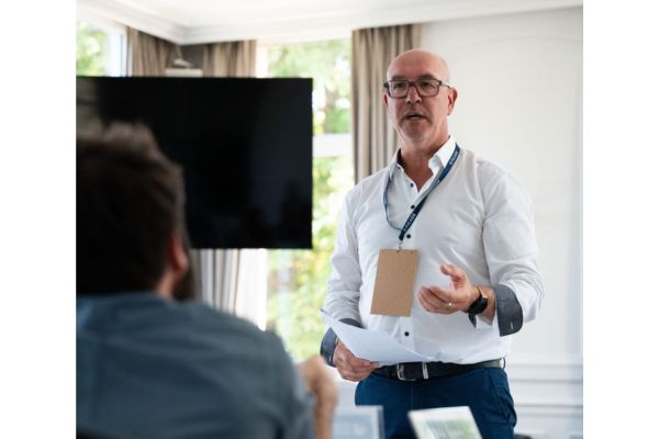 François Hascoët, responsable Grands Comptes chez Cool Roof, a présenté notre raison d'être et nos solutions au Sommet de la Transformation Durable 2025.