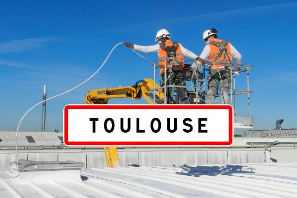 Cool Roof rafraîchit un entrepôt de stockage à Toulouse avec succès.